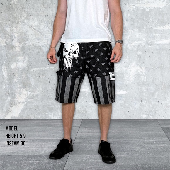 Vintage graphic denim shorts - Picture 2 of 7